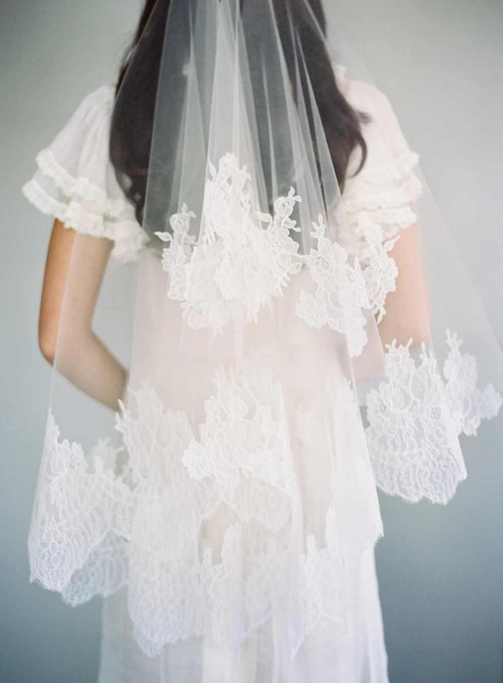Chantilly Floral Lace Drop Wedding Veil #1621
