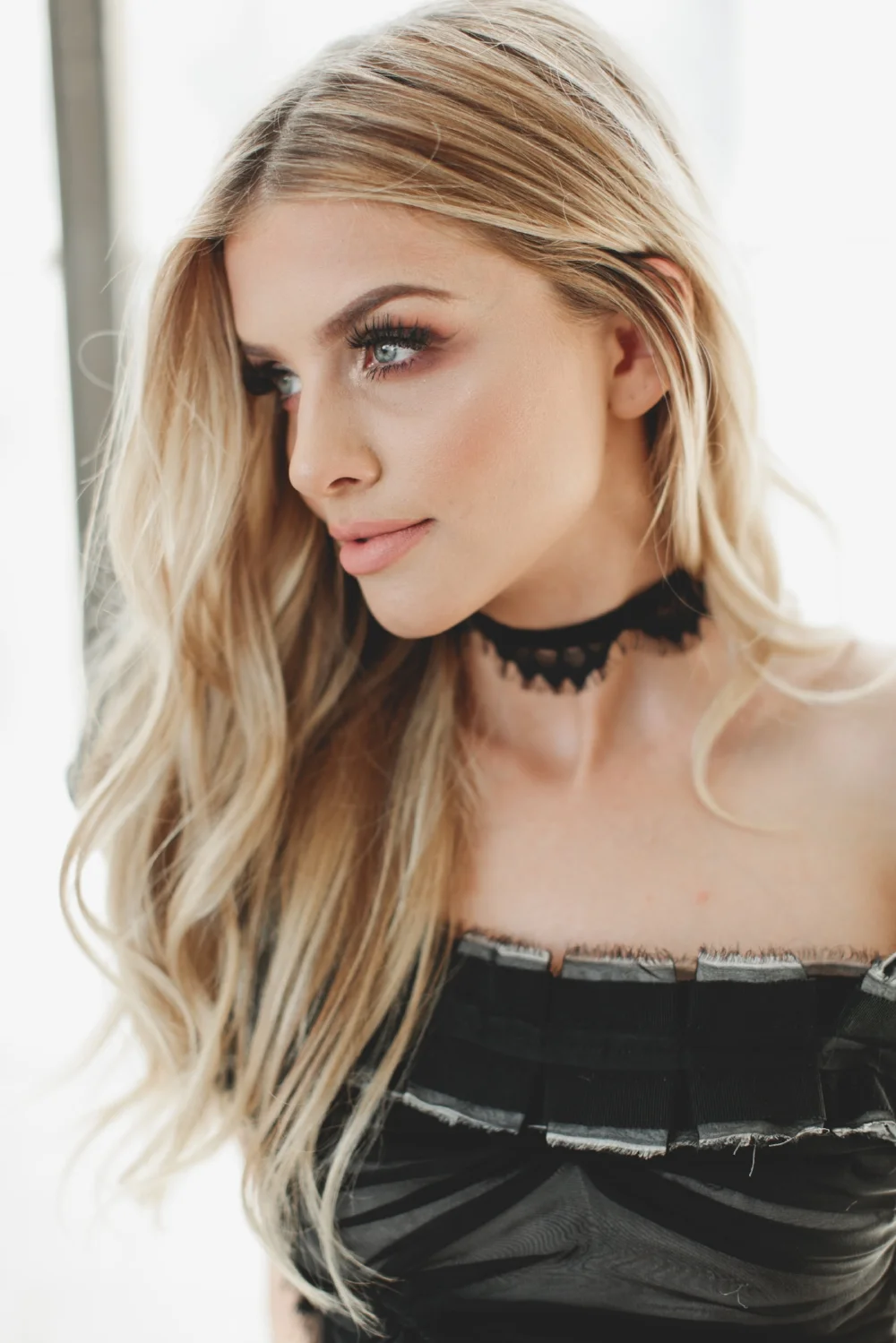 Chantilly Lace Velvet Choker #1742