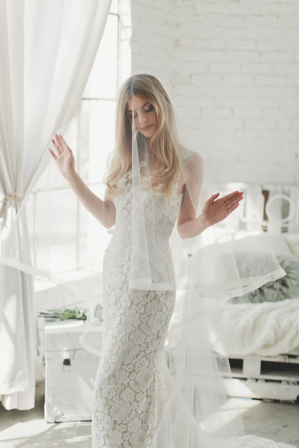 Horsehair, Lace Florets & Swarovski Crystals Drop Veil #1729