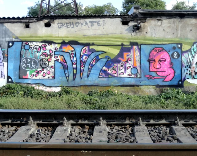 r21_zpsqcxjigfo.jpg