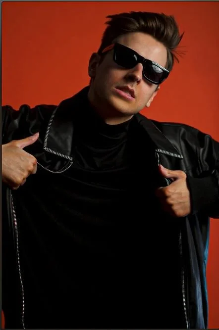   Jake Simon     Hip Hop    Jake Simon, professionally known as “Jakes fresh” is a dynamic choreographer, performer, and educator recognized for his contributions to the East Coast hip-hop dance scene. With a performance résumé that includes sharing 