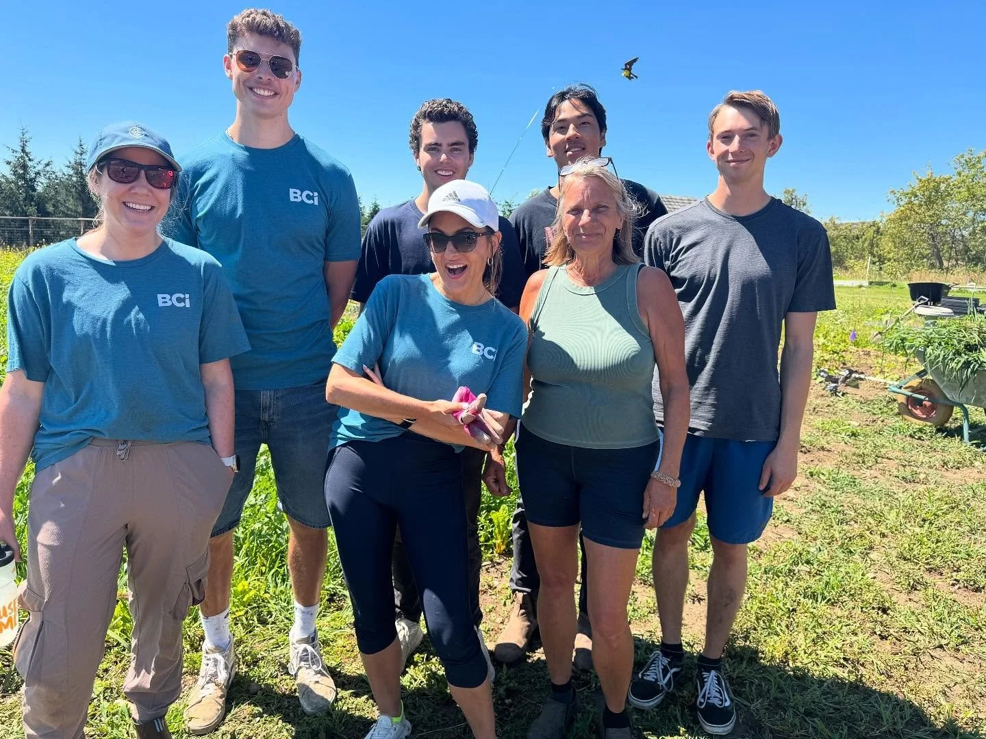 We had a great morning with these fantastic employees of the British Columbia Investment Management Corporation (BCI). We&rsquo;re looking forward to see you all again in August! 

Want to volunteer at the farm? Sign up link in bio. 
#newmanfarmdcs #