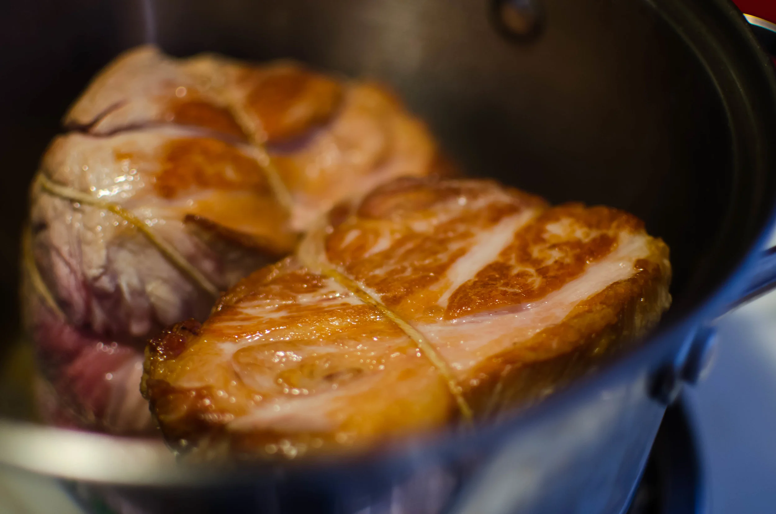 Searing the pork butt for that maillard rection.