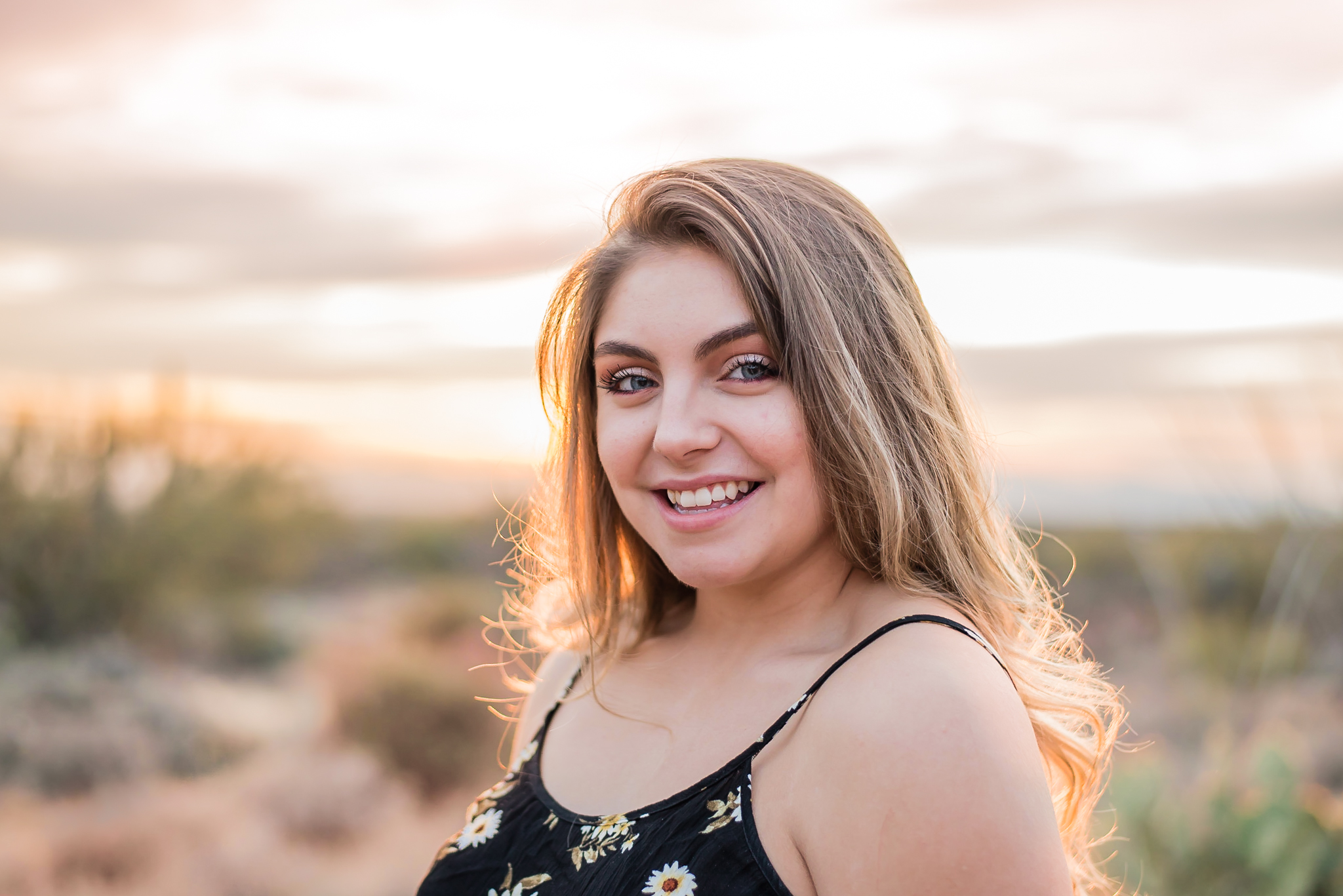 Senior-Pictures-Tucson-Regina-Frausto-Photography-1196.jpg