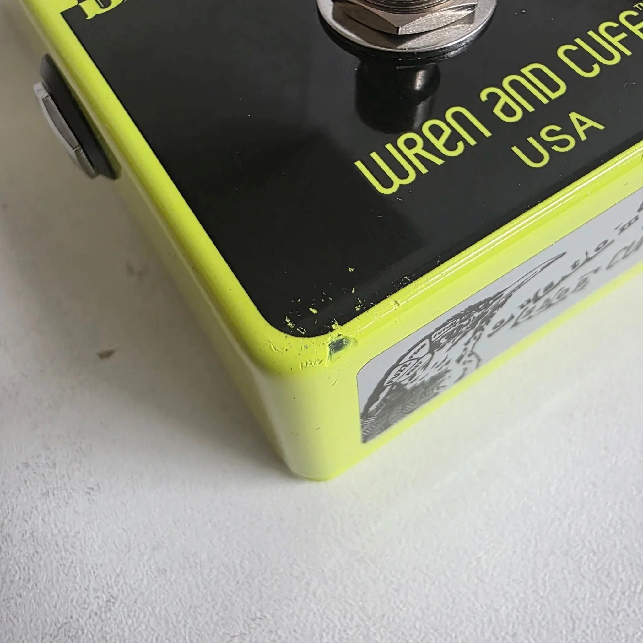 bowsf_neonlightgreen_dlx_2.jpg