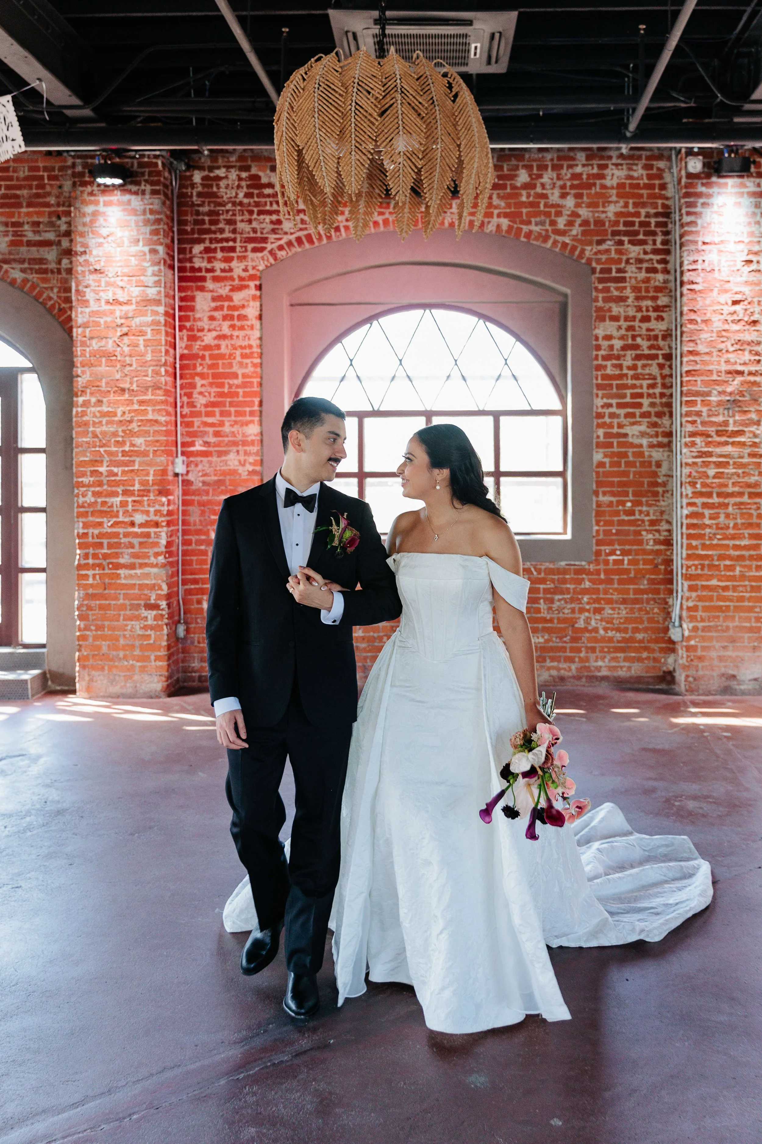el-paso-weddings-st-rogers_250.jpg