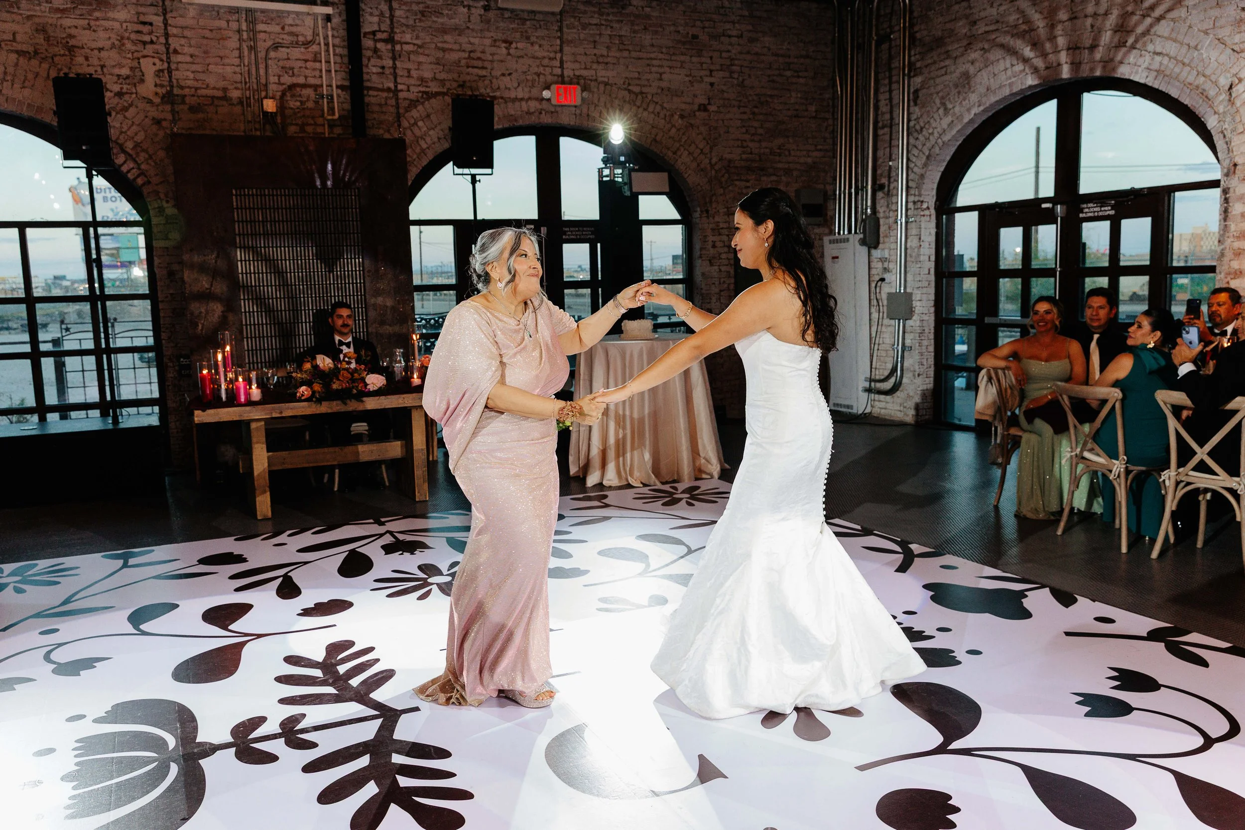 el-paso-weddings-st-rogers_416.jpg