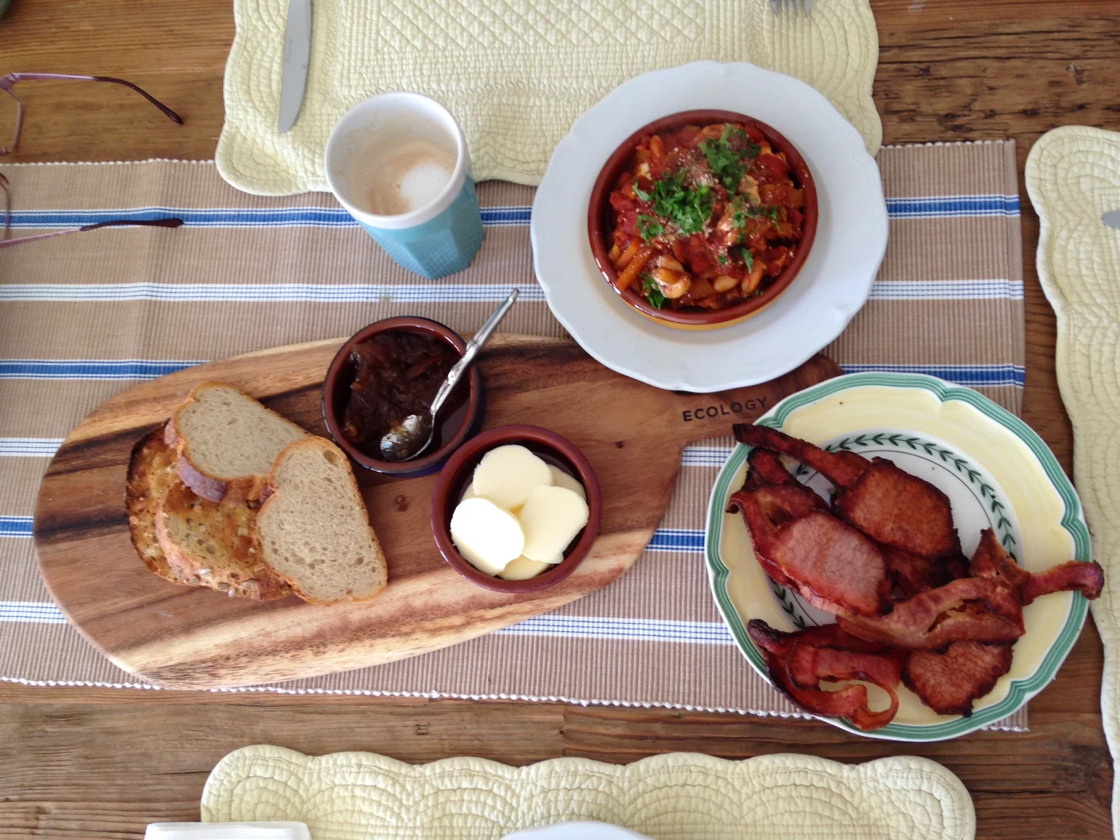 bean baked eggs 2.jpeg