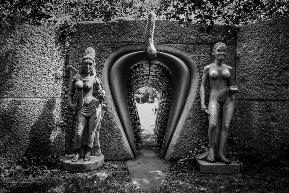 Yoni Mudra The Creation Gate by Dr Mesaklito