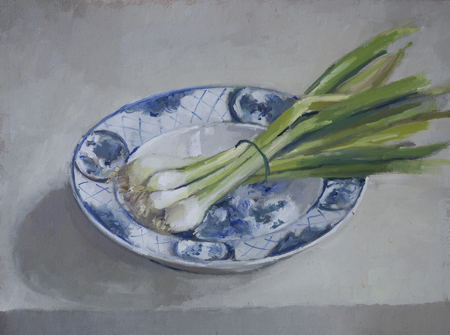 Spring onions in Delft bowl
