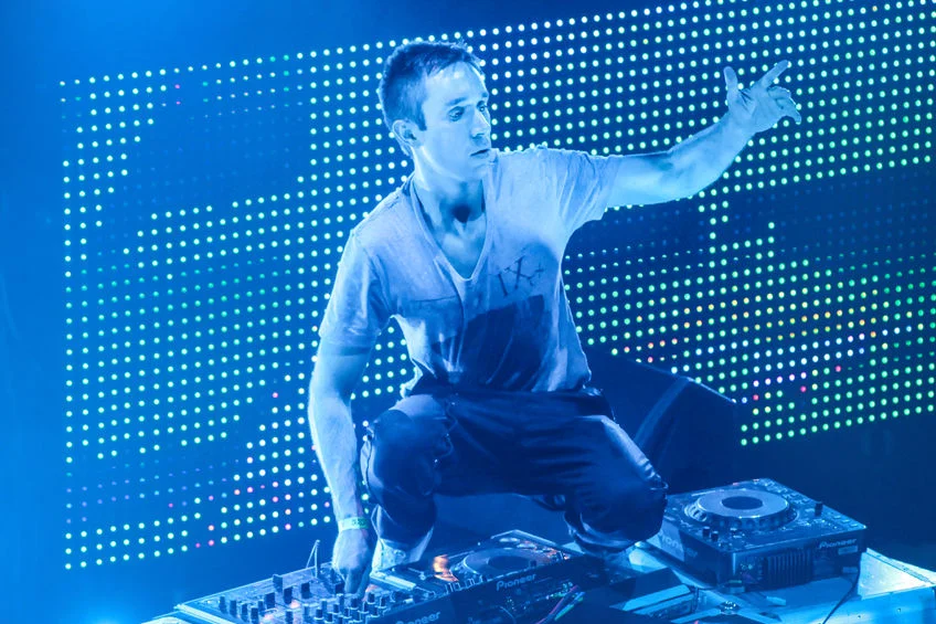 DJ Eddie Halliwell performs at Urban Wave festival on April 16, 2011 in Minsk, Belarus