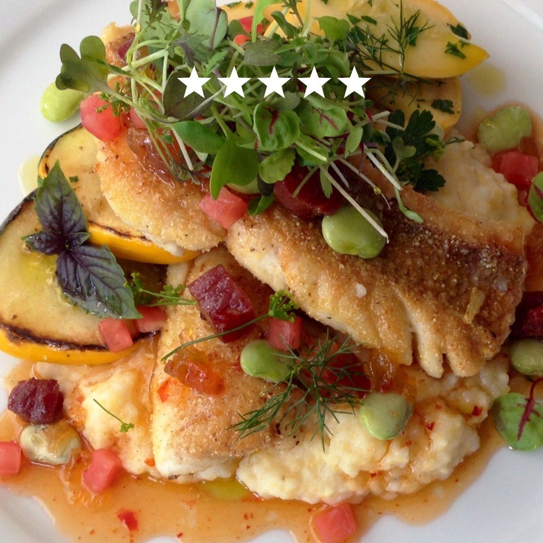 ⭐️⭐️⭐️⭐️⭐️ Excellent Seafood Dinner

&quot;We had a great seafood dinner here. The ambiance was comfortable &amp; casual, but not too casual, and the waitstaff was friendly and efficient. The pricing was reasonable, especially because the entrees cam