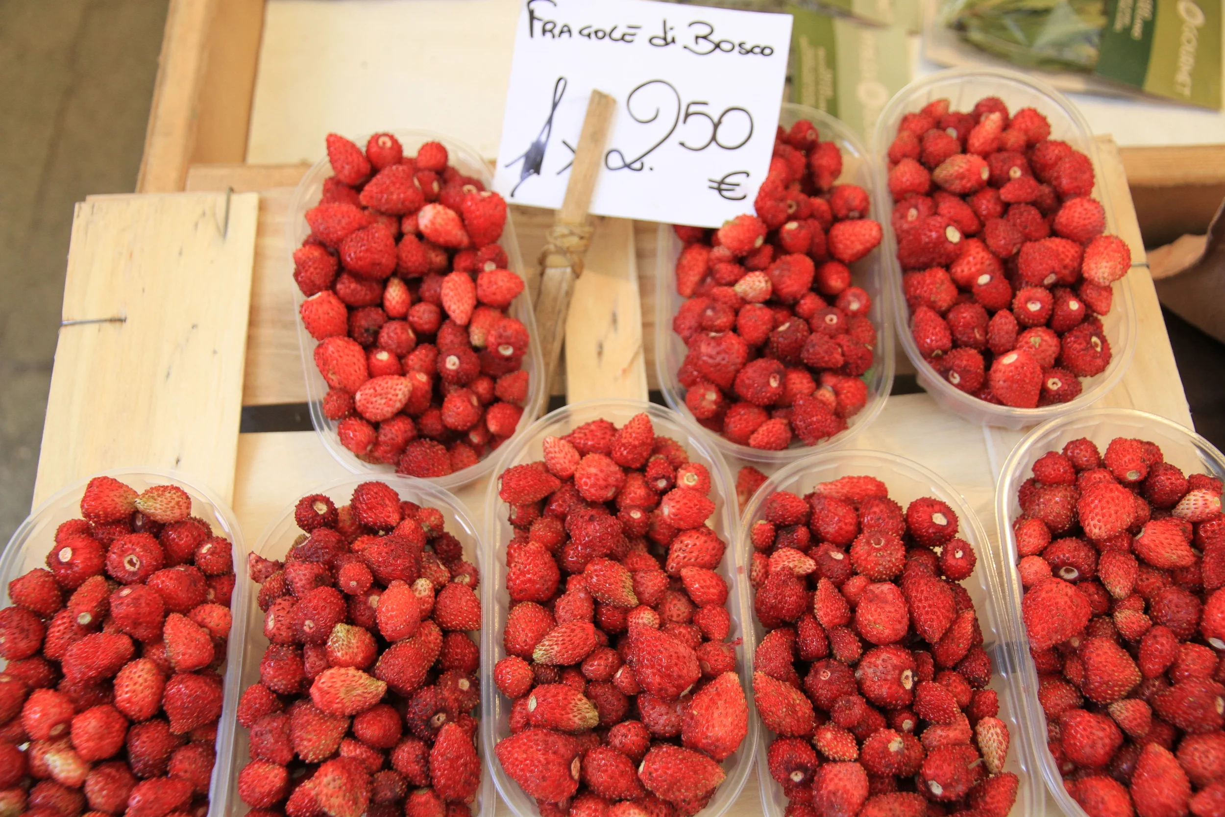 Berries at the Venice Farmers Markets