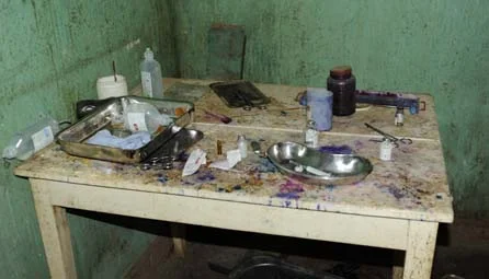 The desperate Clinic serving the Efe Pygmies in Ituri Forest 
