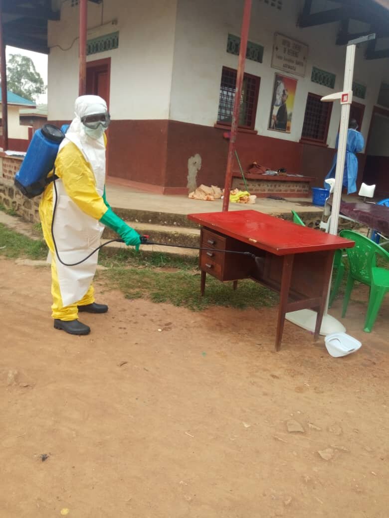 EBOLA 2361 - Copy.jpg