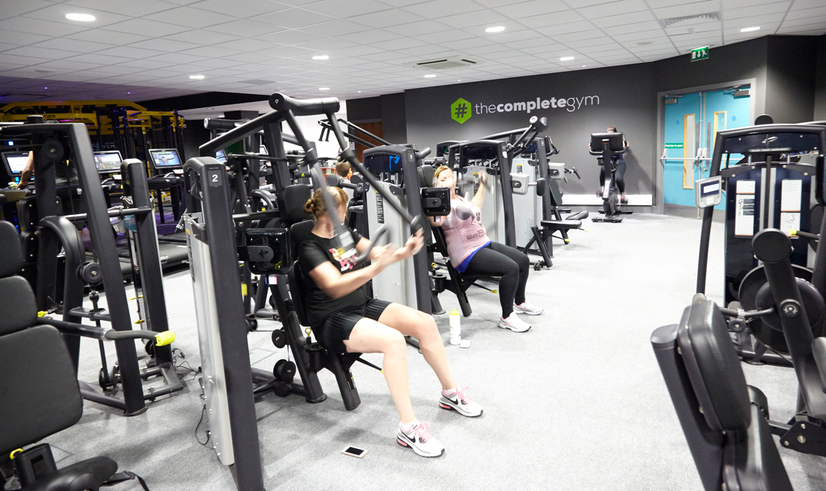 Image: Gain access to a host of leisure clubs ( available at Tingdene Broadlands ) 