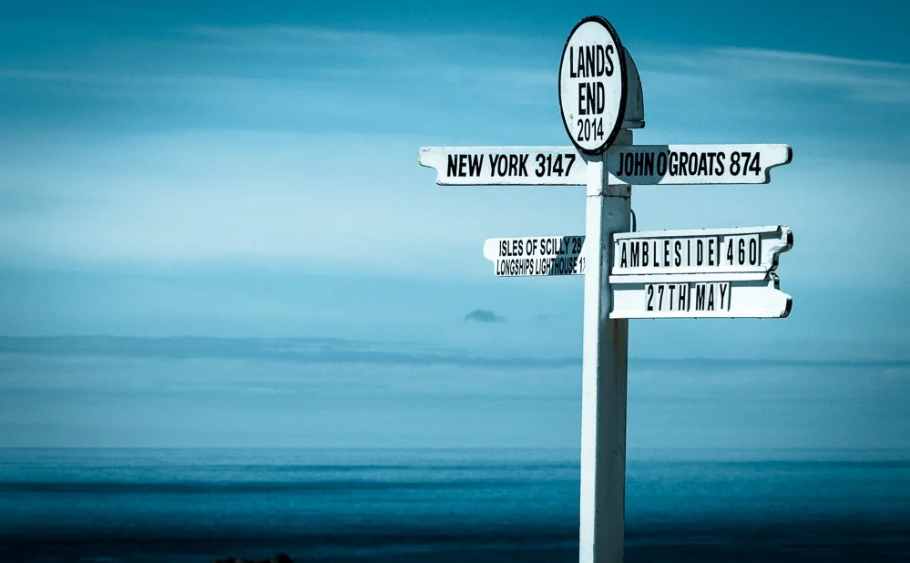https://timwolversonphotos.wordpress.com/2014/10/03/lands-end-sign/