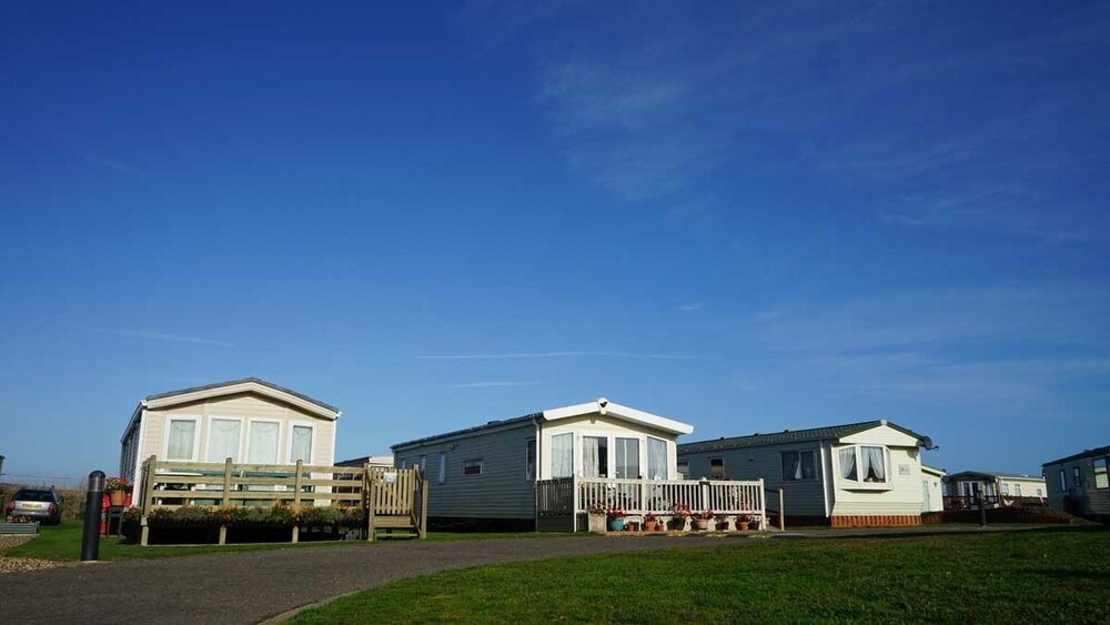 Caravans+and+blue+skies+at+North+Denes+Park.jpeg