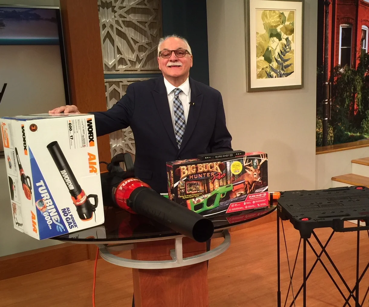 Great Day Washington 10/13/17 - Fall Tech for Home & Garden