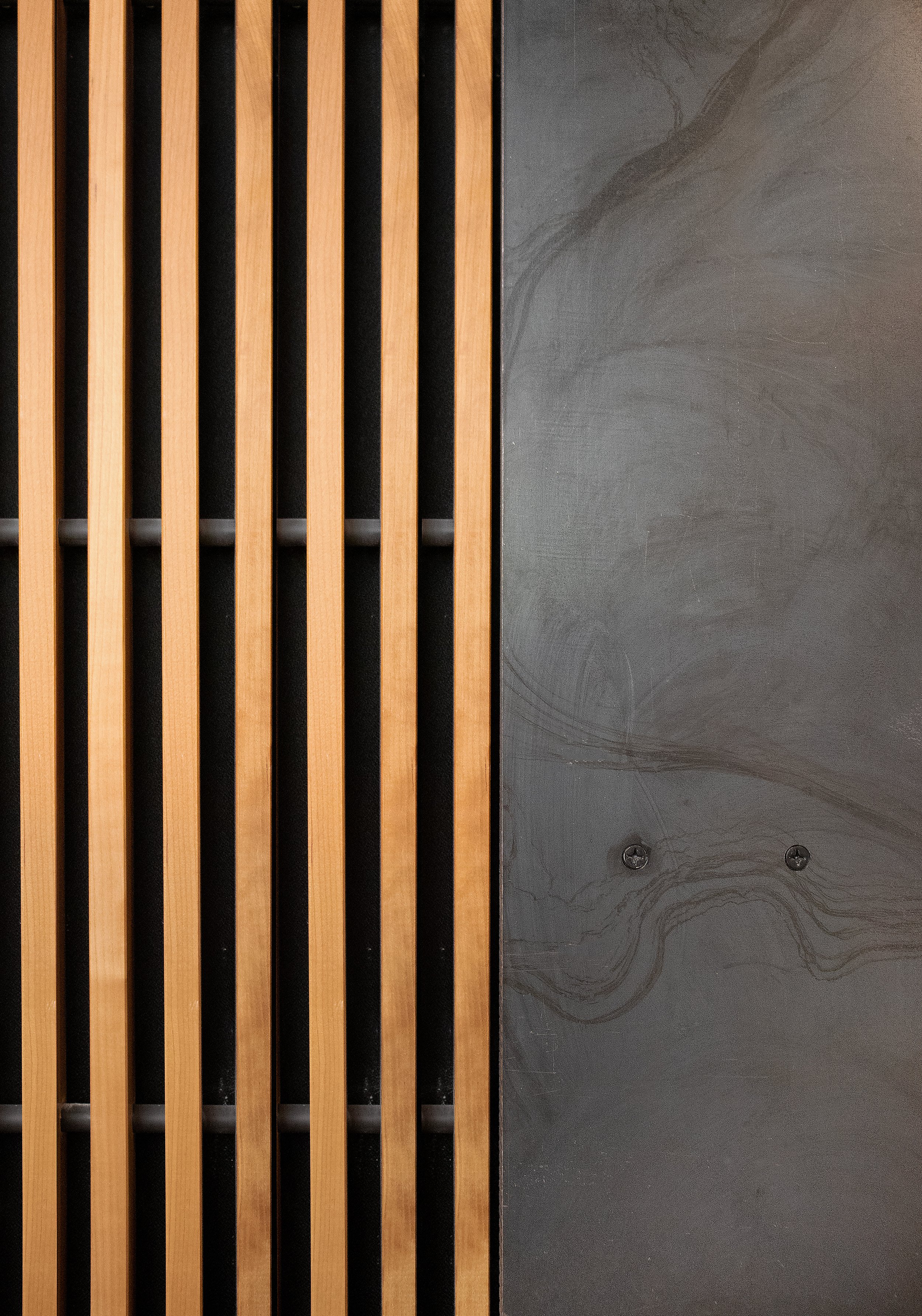Wood Wall - Stl Plate Detail.jpg