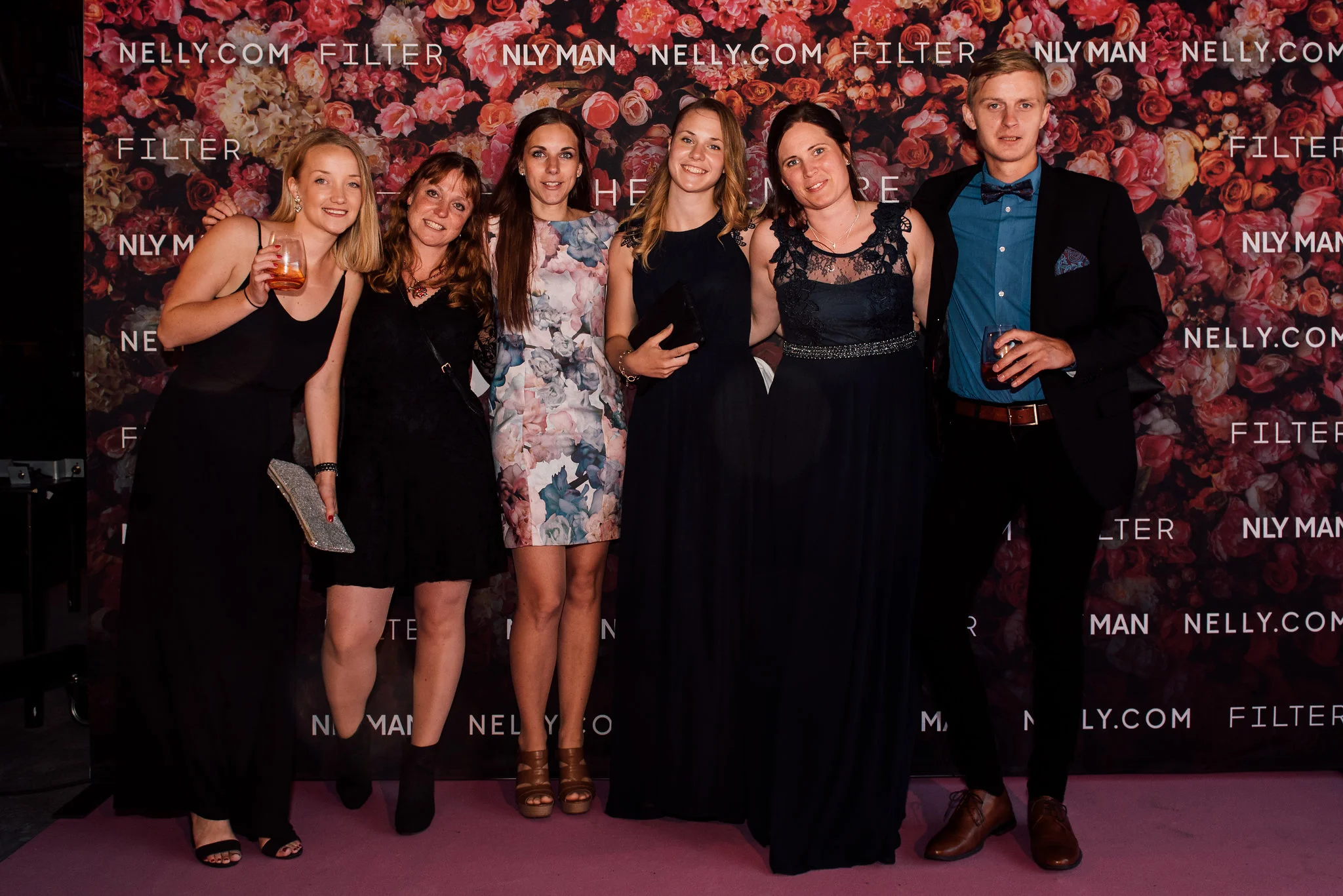 NELLYPREMIEREBASH-PINKCARPET-16.jpg
