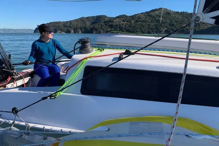 2018-2018 Corsair 760 trimaran window image