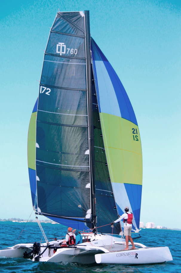 CORSAIR-760R---3.jpg