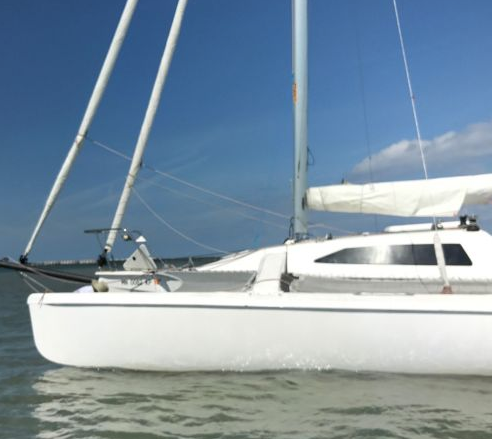 2009 Corsair 28 Center Cockpit