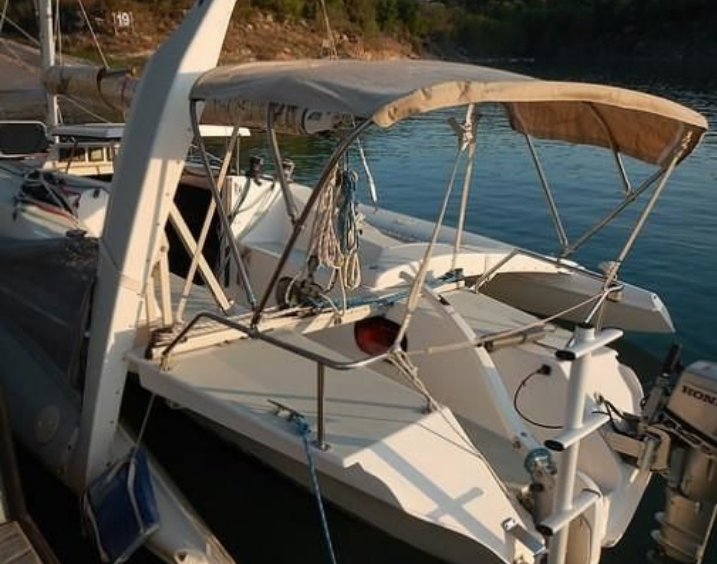 2001 Corsair F 28R