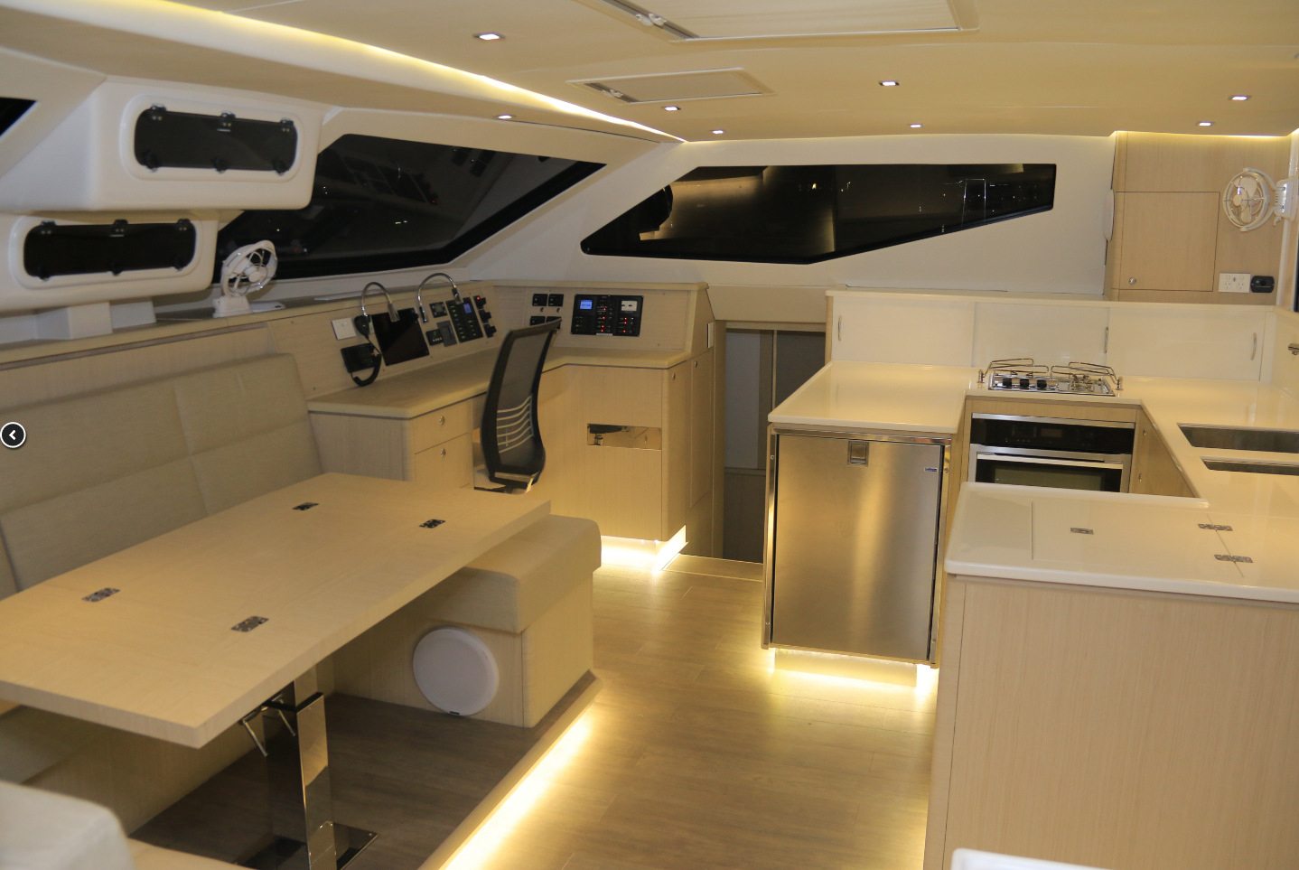 Seawind 1600