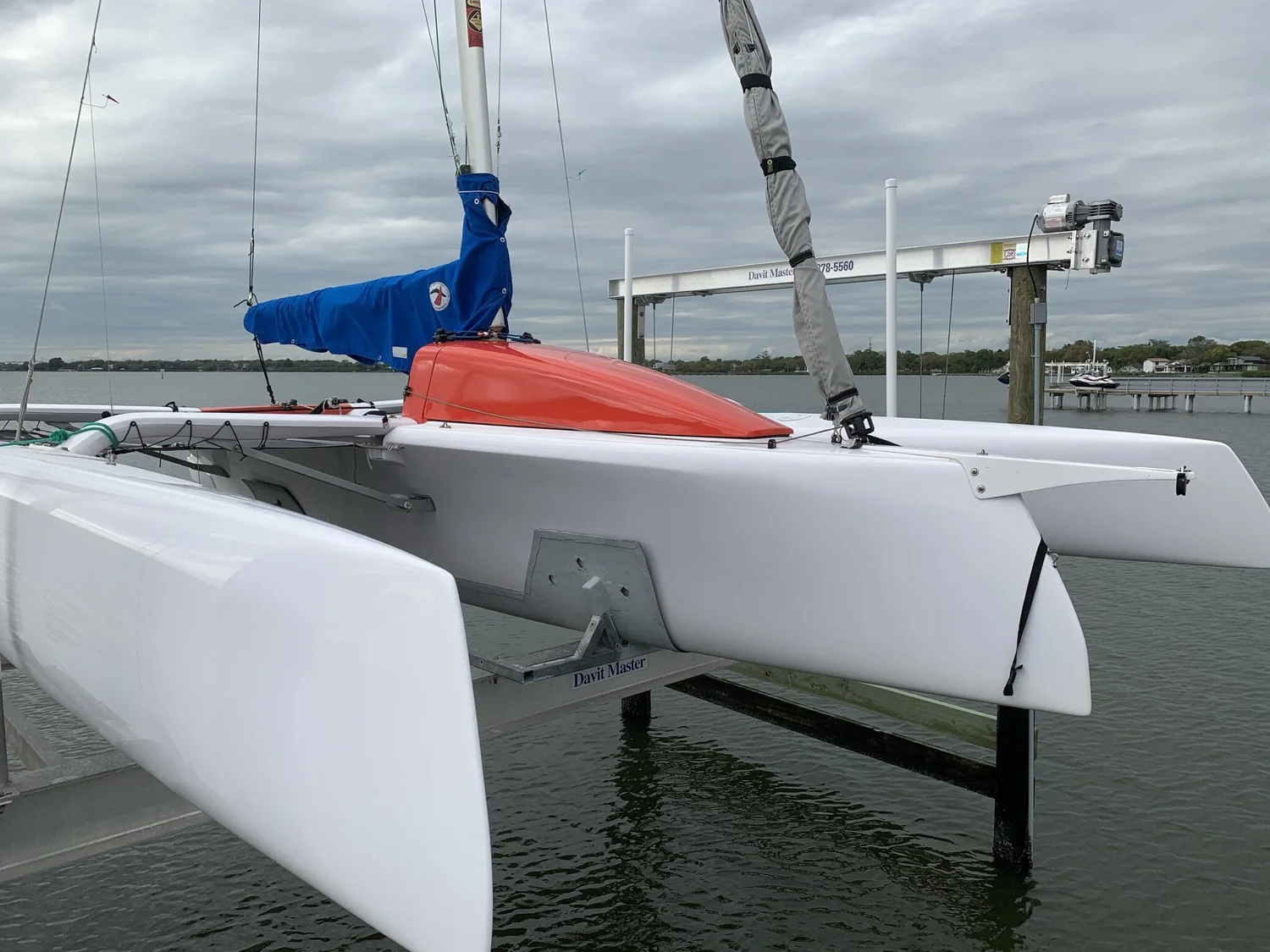 サレル・カマルサ 2020 Pulse 600 — 180 Marine