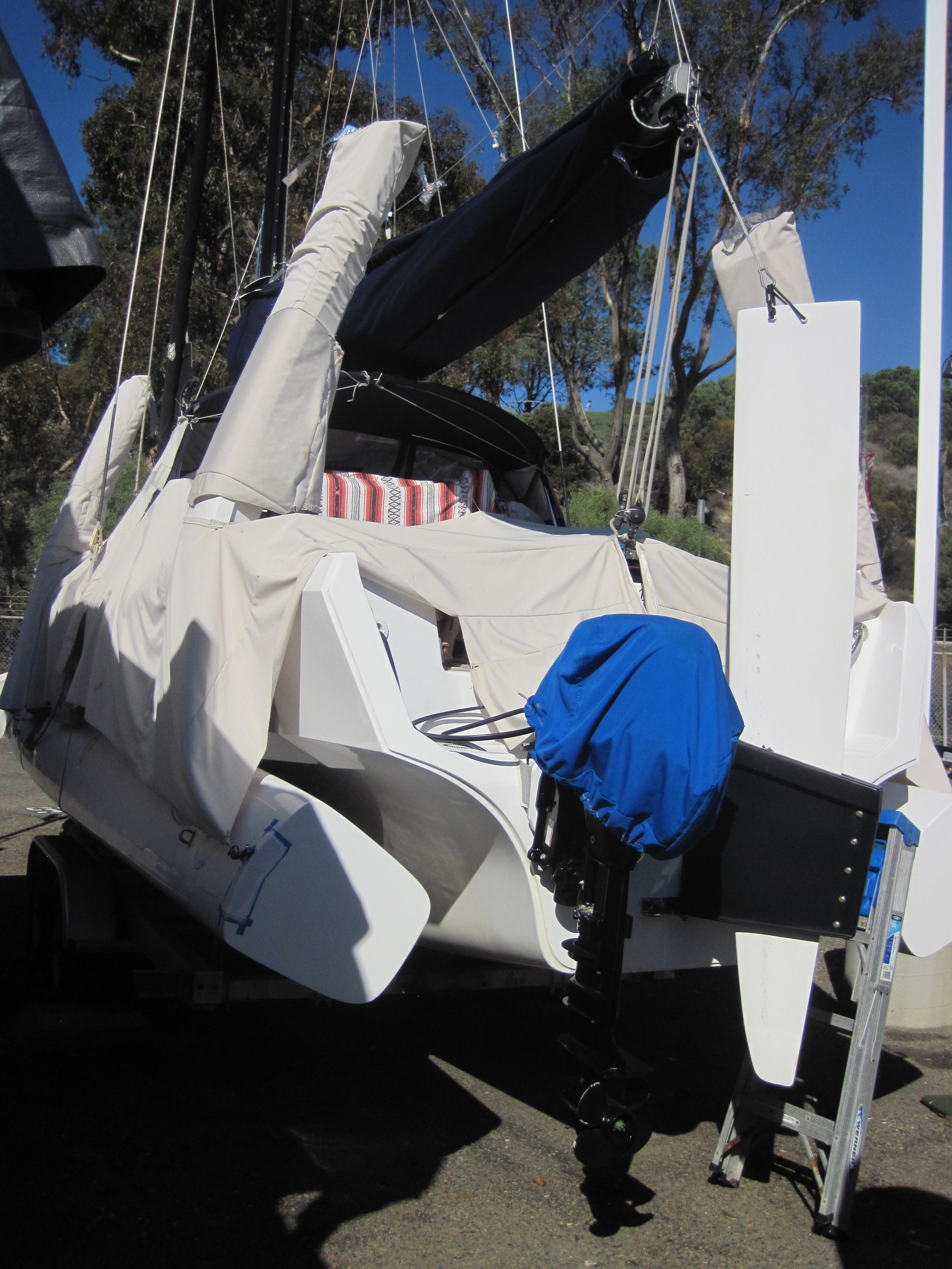 Folded on Trailer Stern.jpg