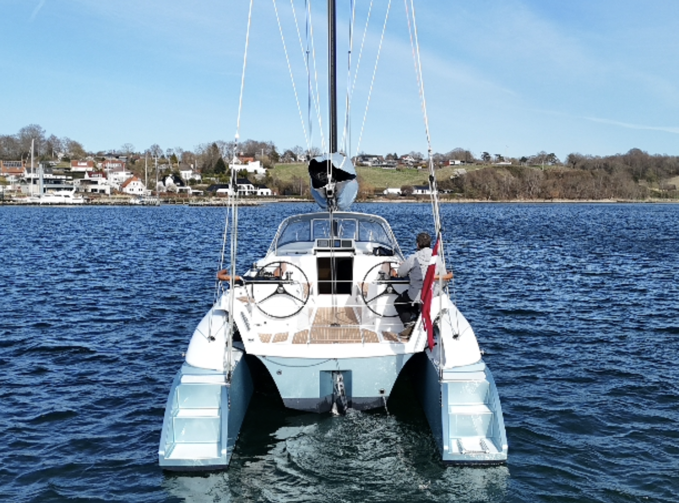 Dragonfly 36 Performance Cruiser.png