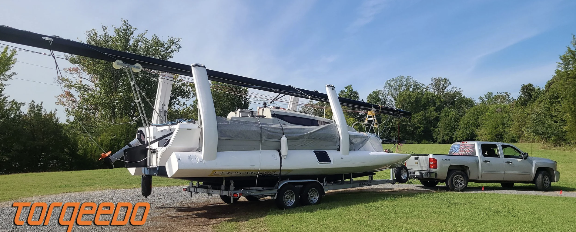 Torqeedo brothers 880 with truck.png