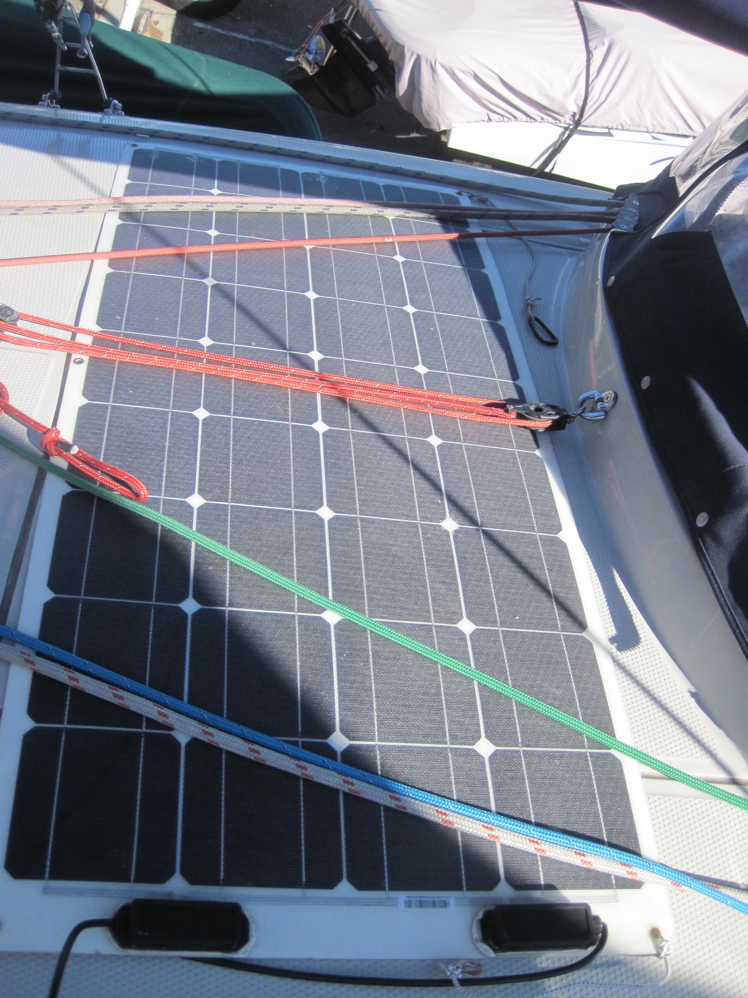 2022 Corsair 880 Standard at dock Solar Panel