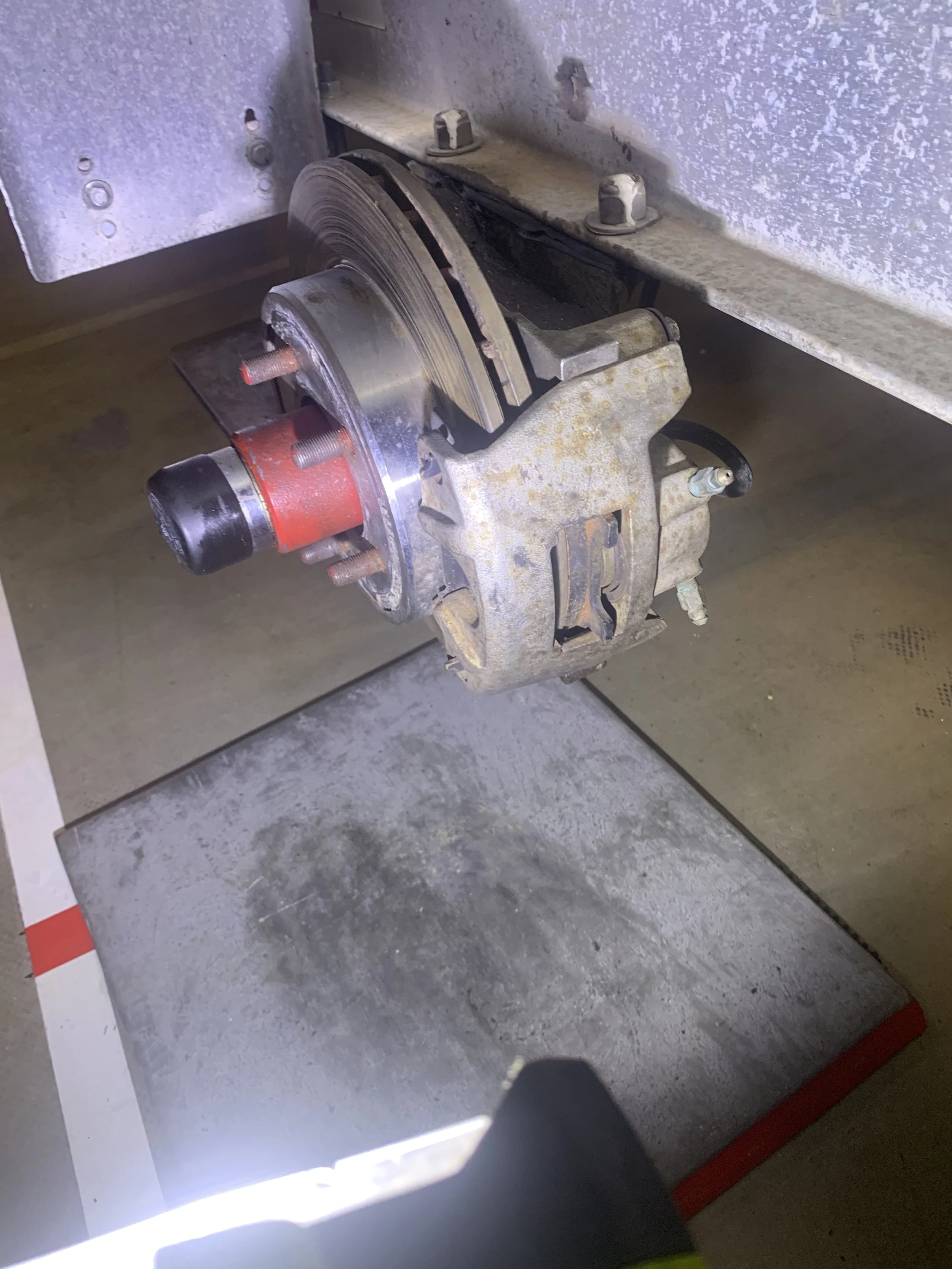 2001 Corsair 31 UC SS CALIPER.JPEG
