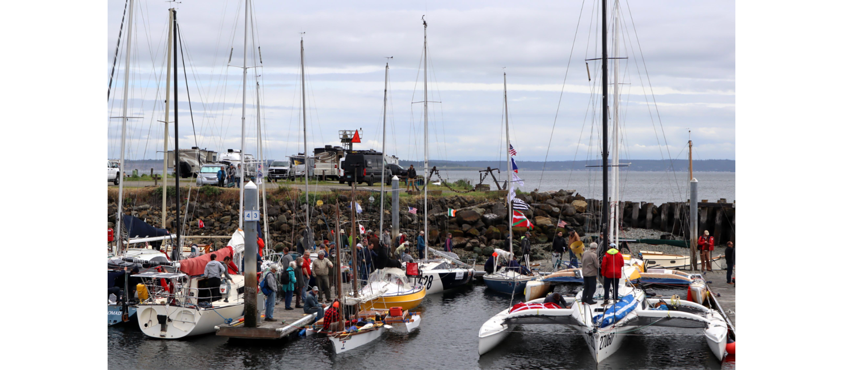 Beginning of R2AK race