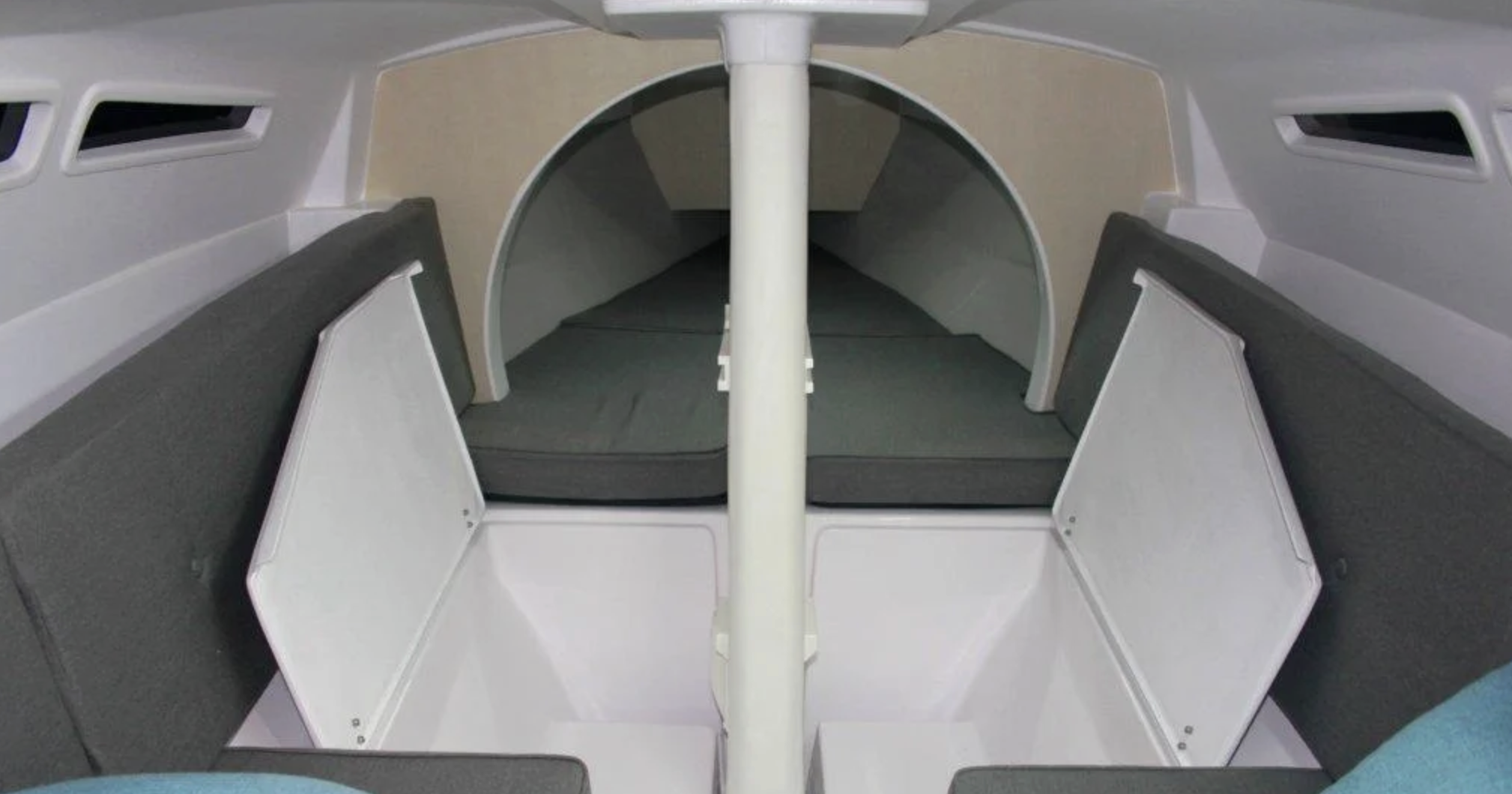 Corsair 760 interior 3.png