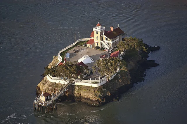 One of Michael Estigoy’s photos of the East Brother Light Station