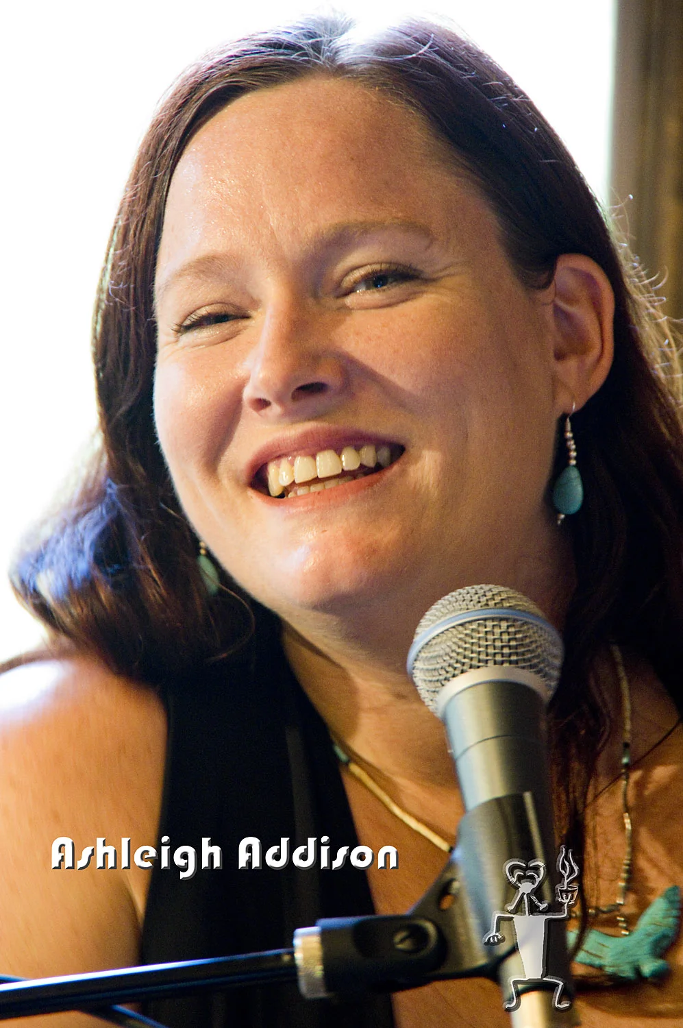 AshleighAddison-txtsm.jpg