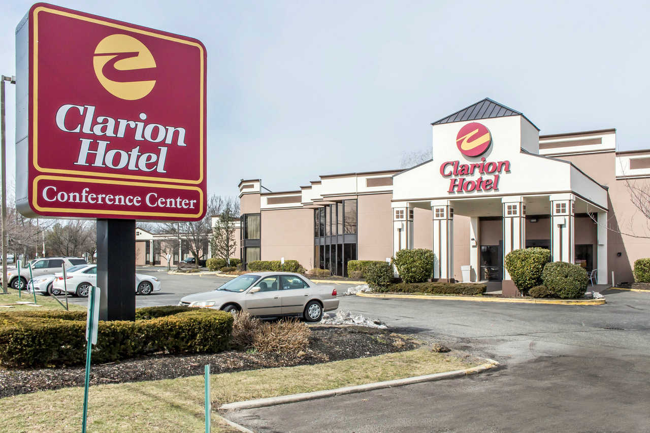 NY578EXTERIOR1.jpg