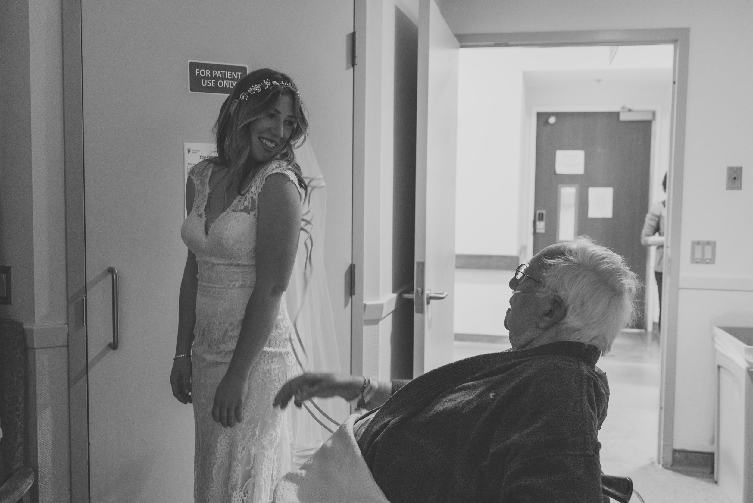 AlcockProductions-NatalieGord-Wedding_0020.jpg