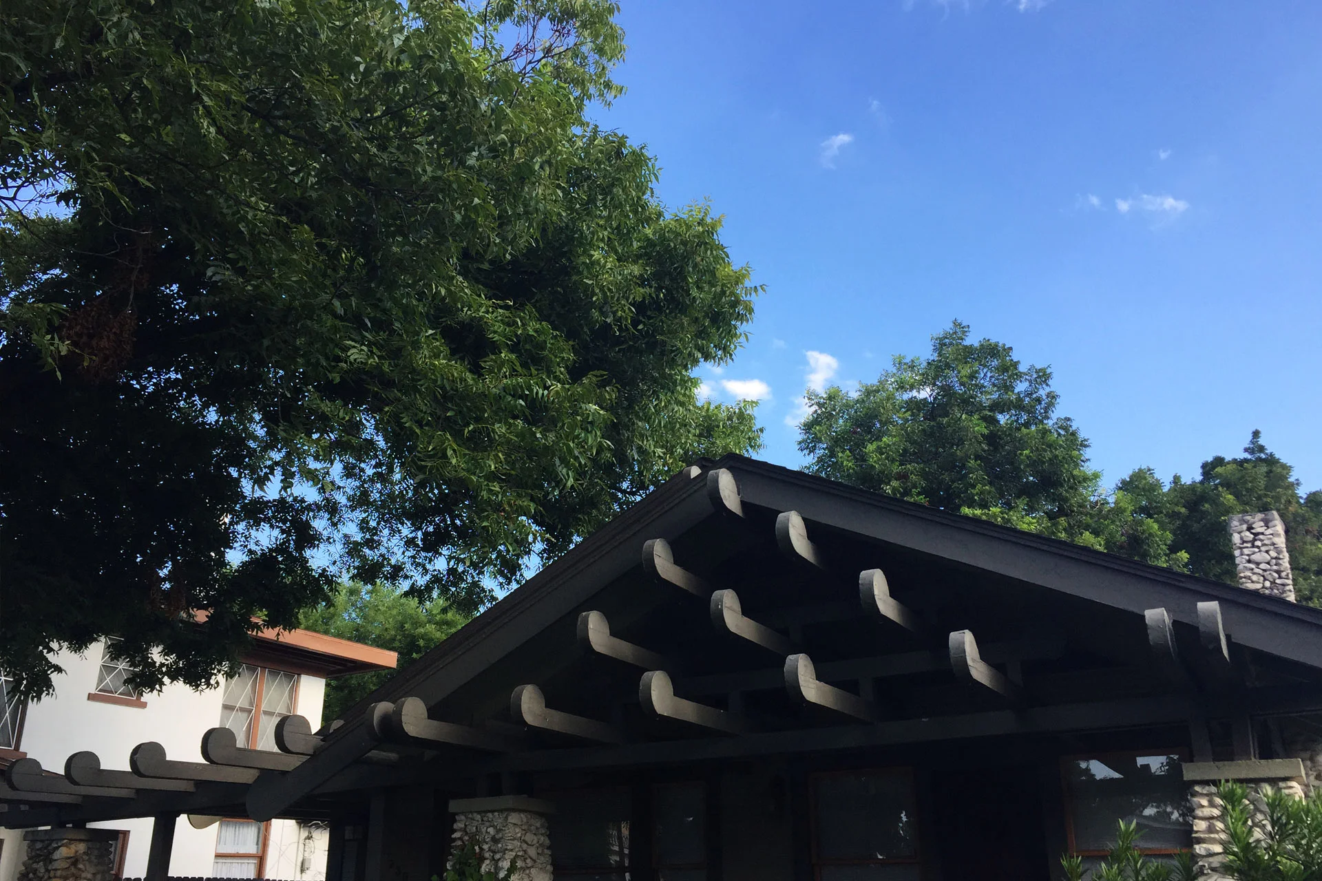 porch-02.jpg