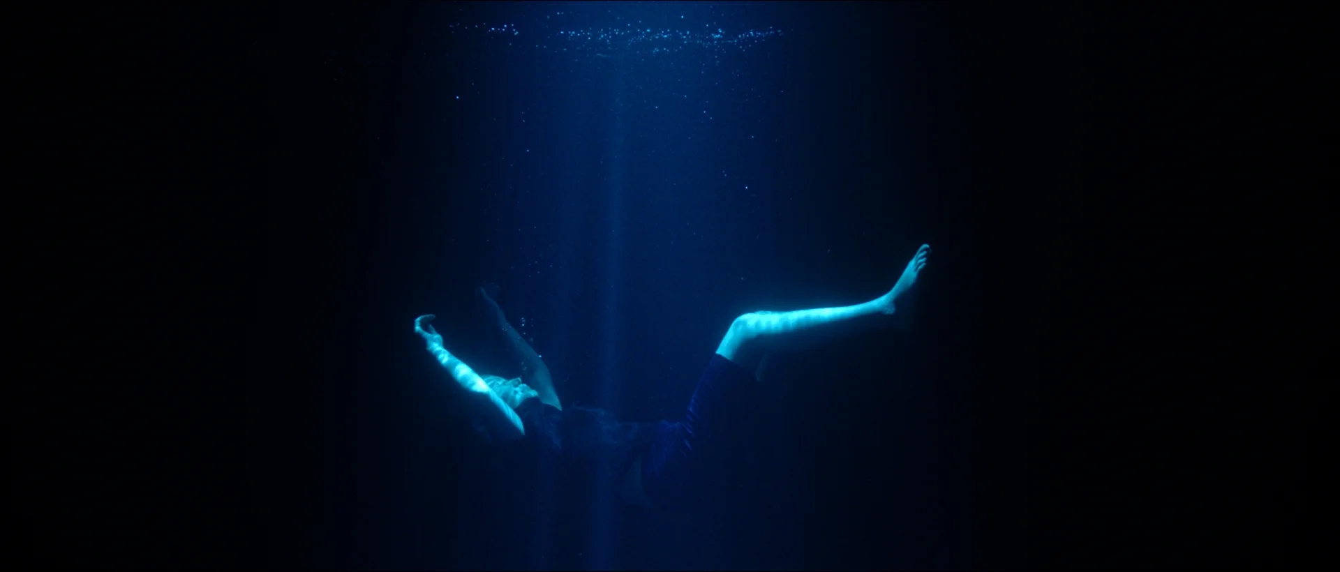 Derrick Underwater Shot 10_1.1.1.JPG