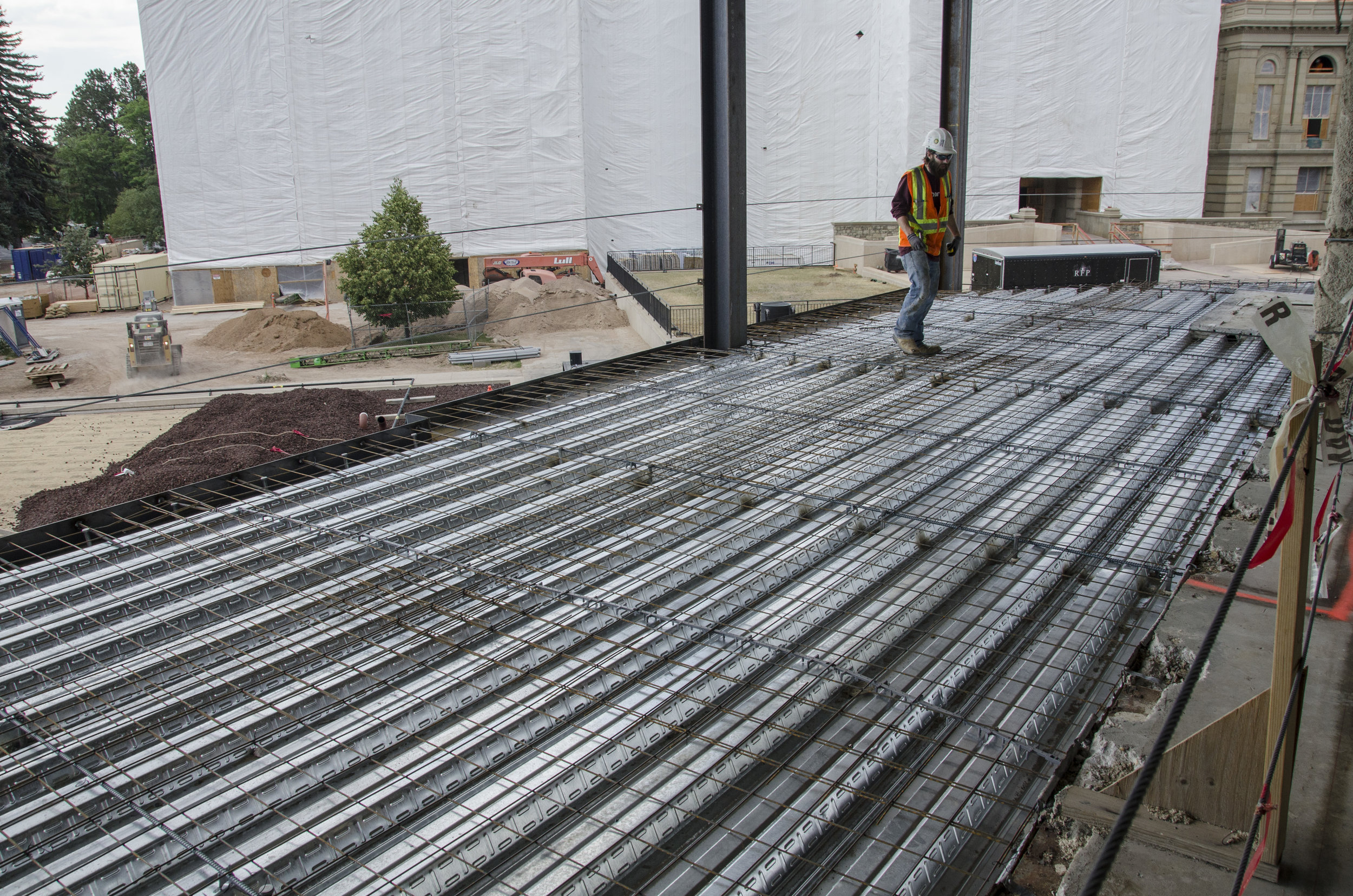 Rebar has been put on the slabs on the 2, 3, and 4 floors of the Herschler in preparation for the concrete pour. These slabs on floors 2, 3, and 4 will add nearly 20,000 square feet of usable space to the Herschler Building.