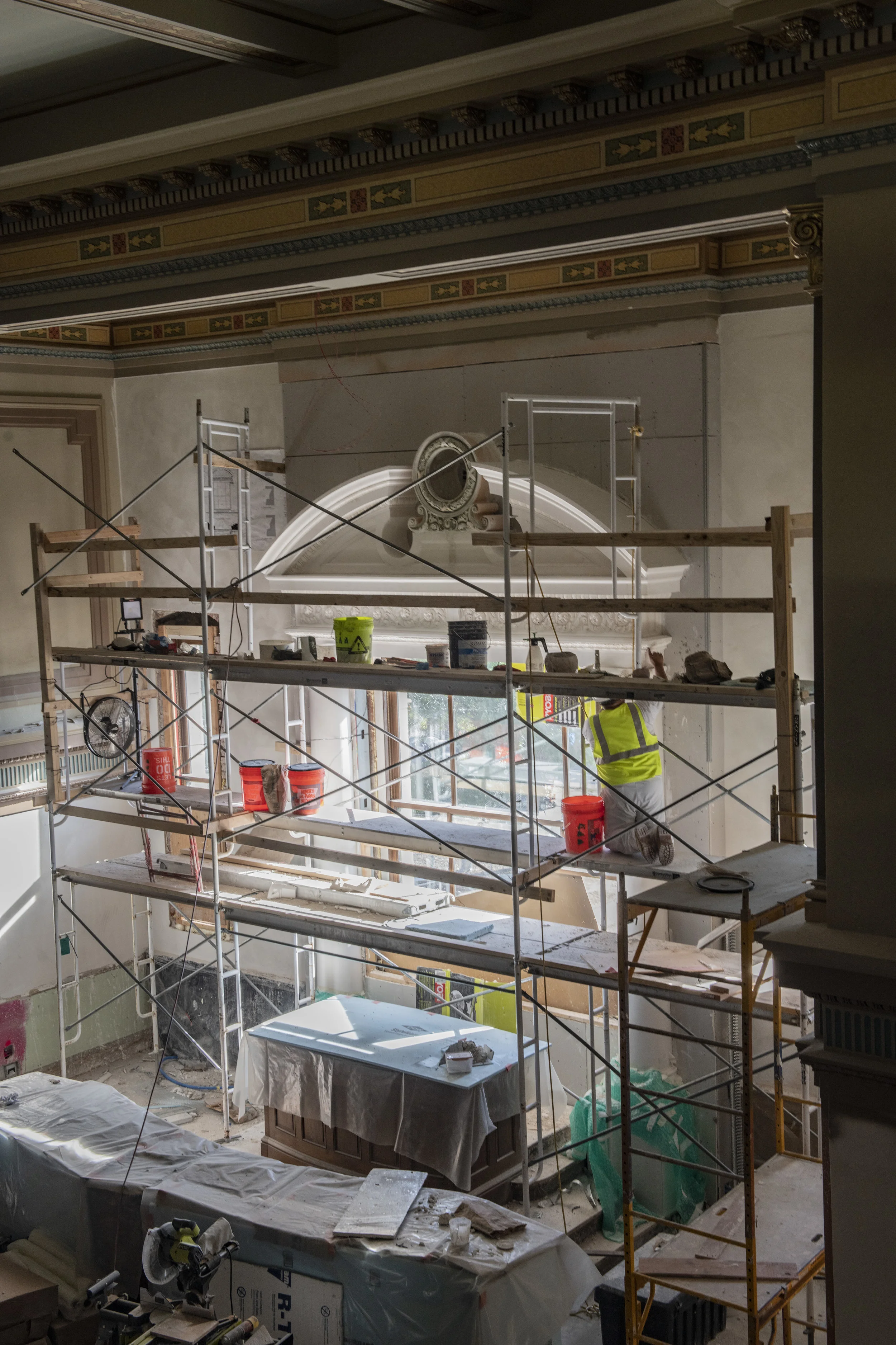 House Chamber's windows restored