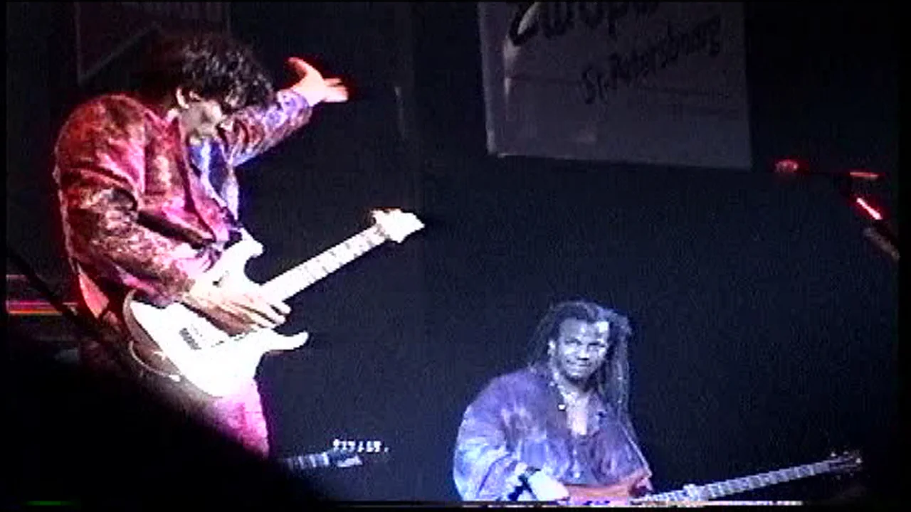 Steve_Vai_Band_USSR_95_ 138.jpg