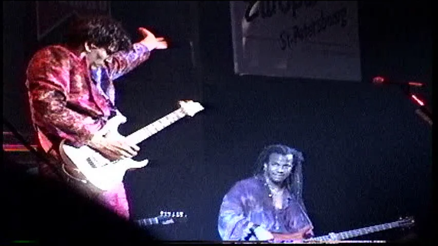 Steve_Vai_Band_USSR_95_ 139.jpg