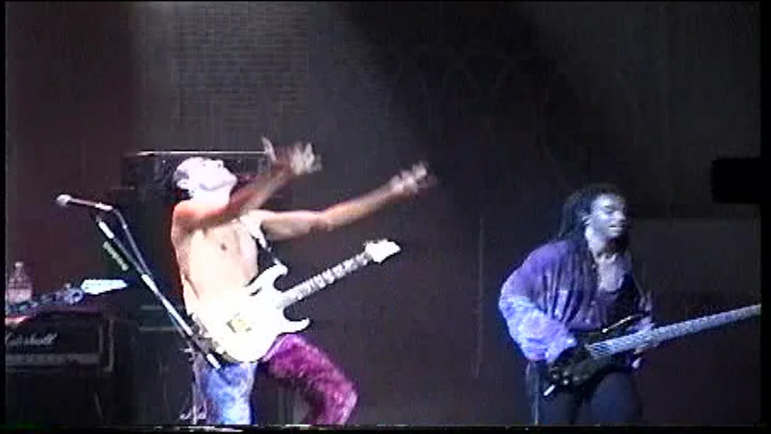 Steve_Vai_Band_USSR_95_ 174.jpg