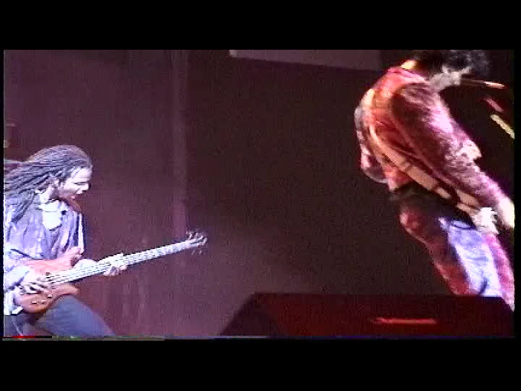 Steve_Vai_Band_USSR_95_110C2.jpg